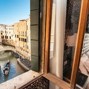 https://domus-superior.hotelslidodijesolo.com