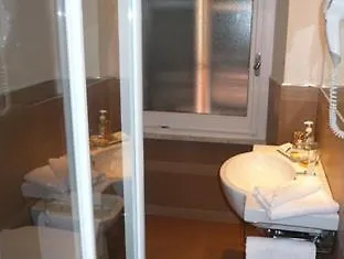 Trinita Dei Monti Piazza Di Spagna, Roma Guest house